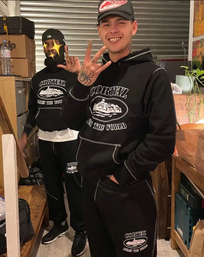 Corteiz Stitch Alcatraz Hoodie - Black/White